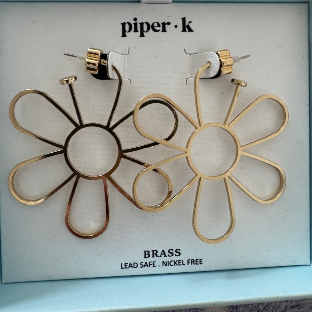 Piper Gold Floral Hoop Earrings